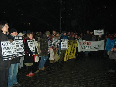 "Chechen Genocide Goes On", "Silence on Evil is Creation of Evil" and other banners<br>