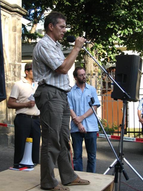 Demonstration in Prague (10)